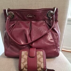Coach Maroon Leather Shoulder Bag